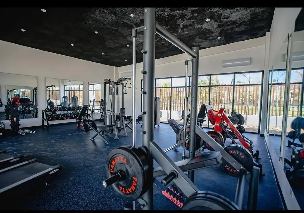 Costal Condo With Gym And Olympic Pool Punta Cana Den Dominikanske Republik
